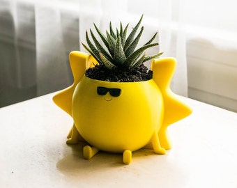 Sunny - Sun Planter Pot for Succulents Cactus or Plants | Happy Cute Plant Pot | Small Fun Indoor Planter | Houseplant | Unique Present Gift