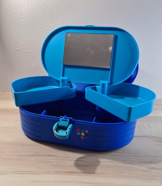 Vintage Caboodles Blue Teal Maekup Train Case Gem