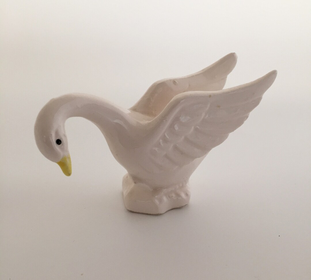 Vintage Ceramic Swan Figurine Etsy
