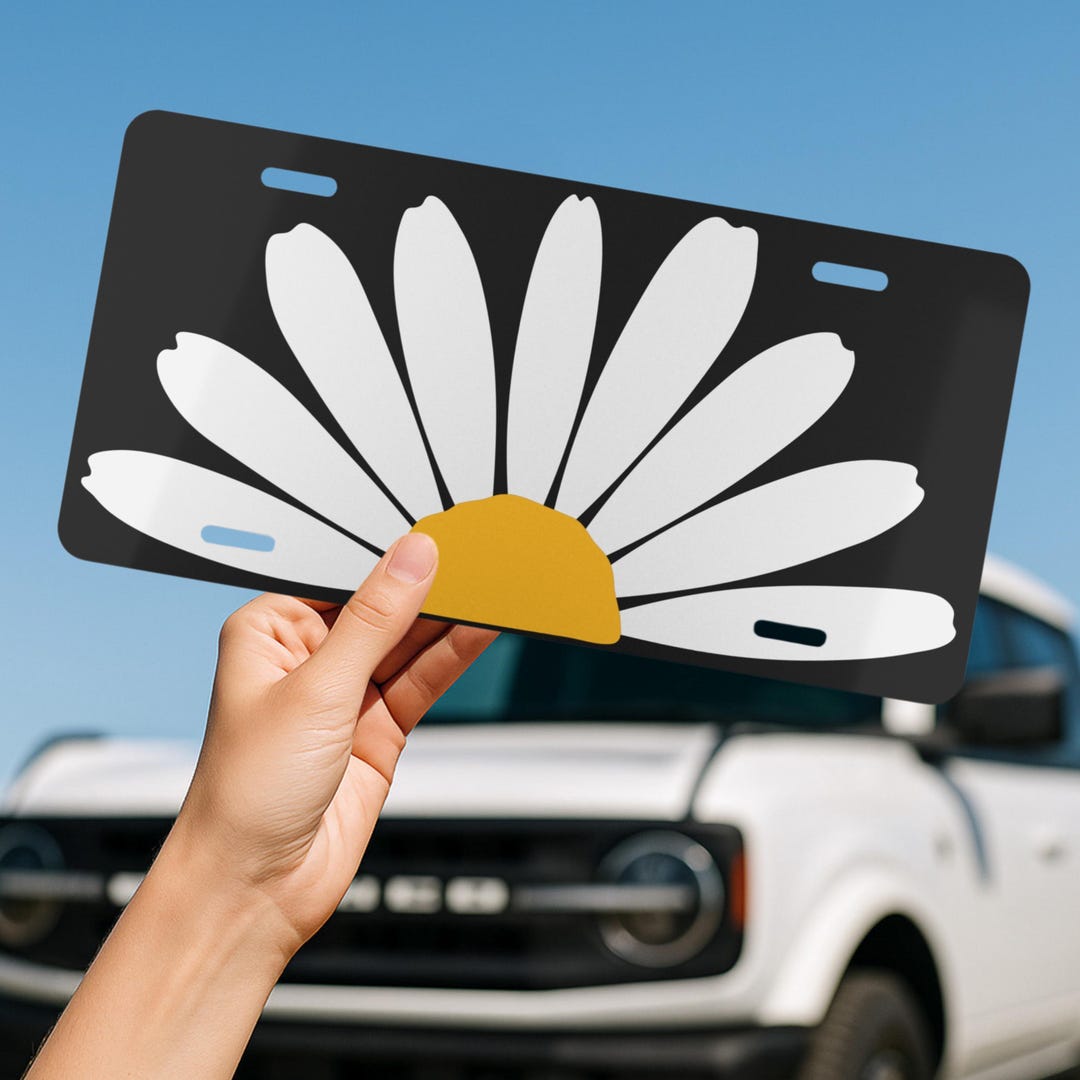Daisy Flower License Plate in Black, Floral Car Accessory, Gift for Her ...