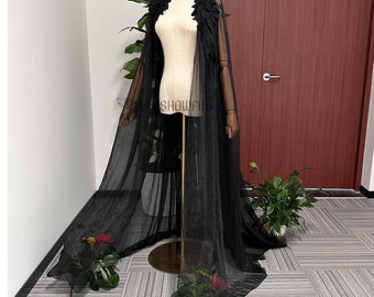 Gothic Black Cape with Wigs, Vampire Black Cape Silk Chiffon White Cloak for Cosplay Party Robe 4 Colors Vintage Halloween Witch Cloak