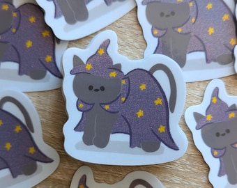 魔法使いの猫のグリッターステッカー | 黒猫好きのためのステッカー、かわいい防水ウォーターボトルやノートパソコンのデカール、魔女風のユニークなハロウィン