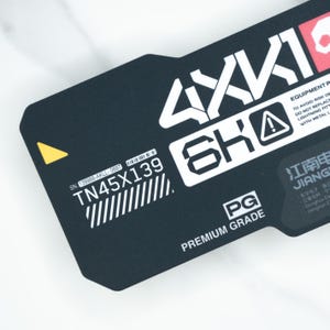 Sticker vinyle cyberpunk | Sticker science-fiction technique haut de gamme 2,6 x 5,5 po. | Design futuriste pour ordinateurs portables, bouteilles, équipement technique, plates-formes de jeu, utilisation en extérieur