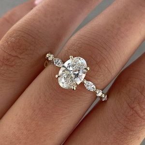 2.15 CT Oval Cut Moissanite Engagement Ring Solitaire Wedding Ring Unique Oval & Marquise Cut Promise Ring 14k Gold Anniversary Ring/Gift