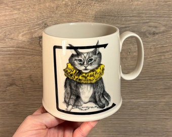 Preloved Florence Balducci para Anthropologie Monograma inicial C para gato mascota animal taza / Crazy Cat Lady Kitchenalia / Kitten Meow Kitty Lover