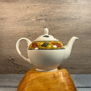 Vintage Savannah Staffordshire Talheres Bule Decorado com Folhas de Outono | Kitchenalia dos anos 90 Feito na Inglaterra | Chá da tarde dos anos 90