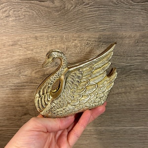 Portacartas vintage de latón macizo, pesado, elegante, estrecho y plano, con forma de cisne, fabricado en India. Soporte para correspondencia de metal dorado. Organizador de oficina con forma de pájaro.