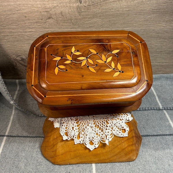 Vintage Mid Century Hand Crafted Jewellery Wooden Box | OOAK Wooden Storage | Hand Made Wood Craftsmanship | Decorative Wooden Trinket Box