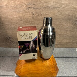 ヴィンテージ シルバートーン メタル ステンレススチール カクテル シェーカー 500ml オリジナルボックス入り | ドリンク トロリーの必需品 | バー カート アクセサリー | パーティー タイム