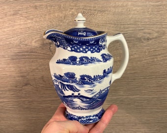 Vintage Ringtons Quarter Willow Pattern Snack Dishes and Wooden