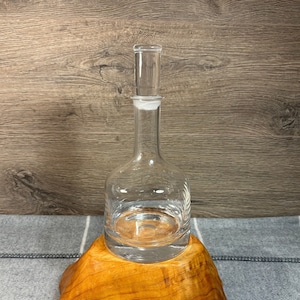 Vintage Clear Glass Round Base Drinks Decanter | Drinks Trolley Essentials and Accessories | Bar Cart Carafe and Glassware | Tipple Storage