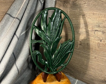 Vintage Heavy Traditional Green Corn Stalks Invicta Made in France Enamel Covered Oval Cast Iron Trivet| Provincial French Retro Kitchenalia