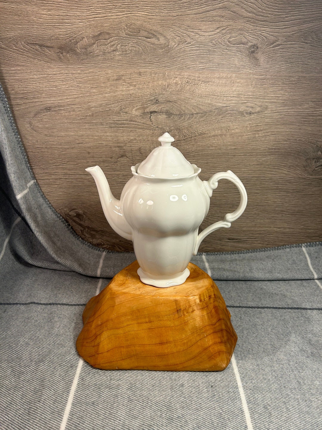 Vintage Minimalist Victorian Style White Porcelain Tall Coffee Teapot
