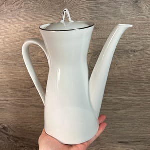 Vintage Raymond Loewy for Rosenthal Classic Rose Mid Century Modern Form 2000 Minimalist Coffee Pot | Collectible German White Kitchenalia