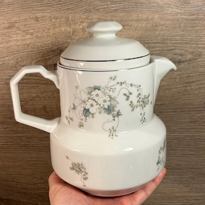 Vintage Real Brasil Porcelana Dainty White Blossom Floral Ingrid S Lara Design Coffee Teapot | Afternoon Tea Party Collectible Kitchenalia