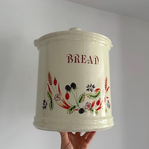 Vintage Churchill Bramble Fayre Jumbo XXL Large Round Lidded Bread Crock Bin | Traditional English Kitchenalia | Country Cottagecore Pantry