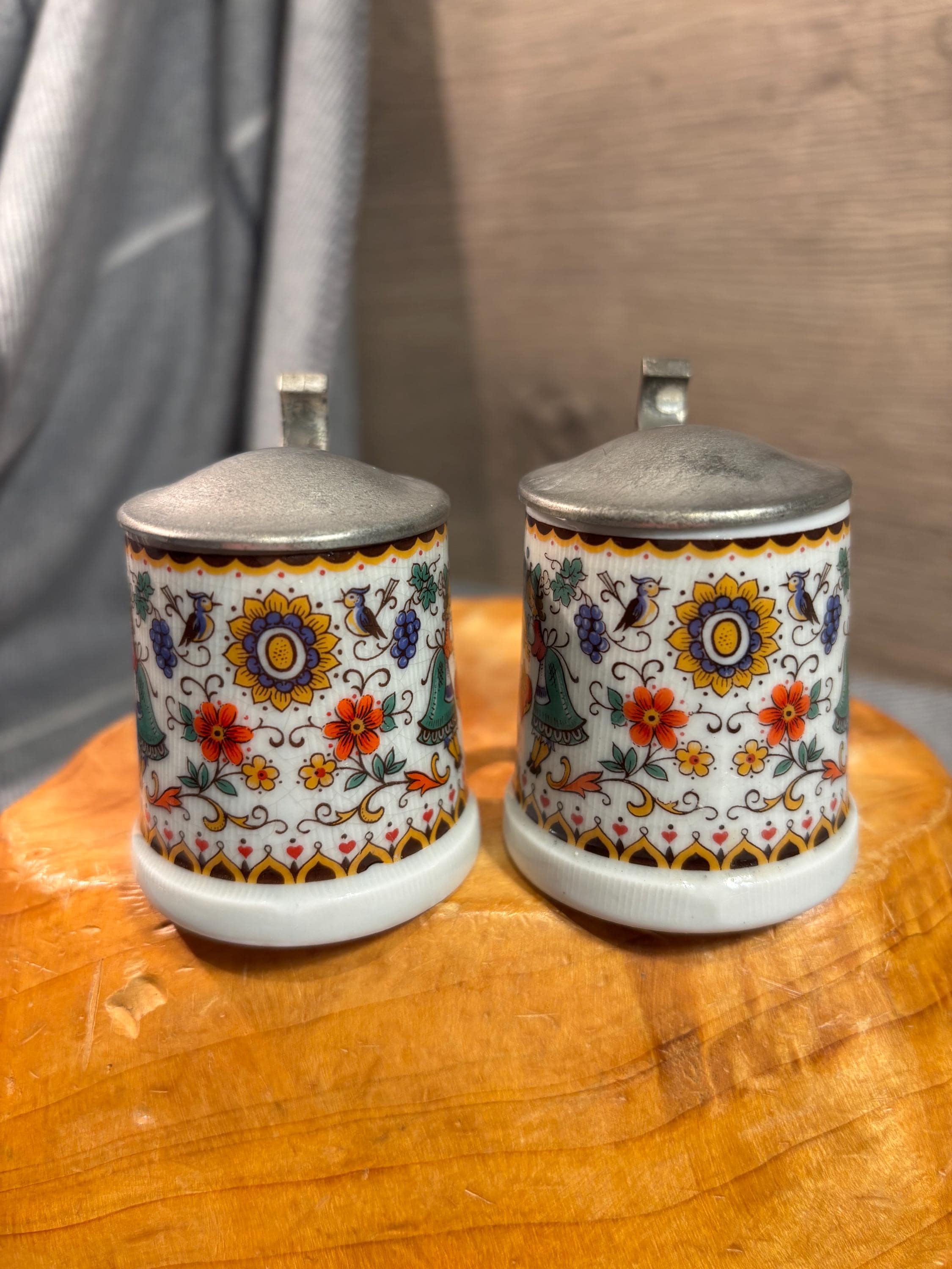 ヴィンテージ レインジン BMF 小さなジョッキ2個 | ピューター蓋付き