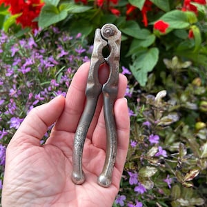 Vintage Heavy Silver Tone Patinated Metal Mid Century Nut Cracker | Traditional Old English Nutcracker | MCM Kitchenalia Made in England