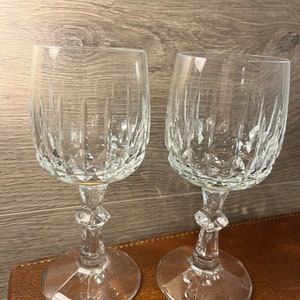 Vintage 1980s Pair of Blow Glass Clear Crystal Branded Schott-Zwiesel Flamenco Wine Glasses