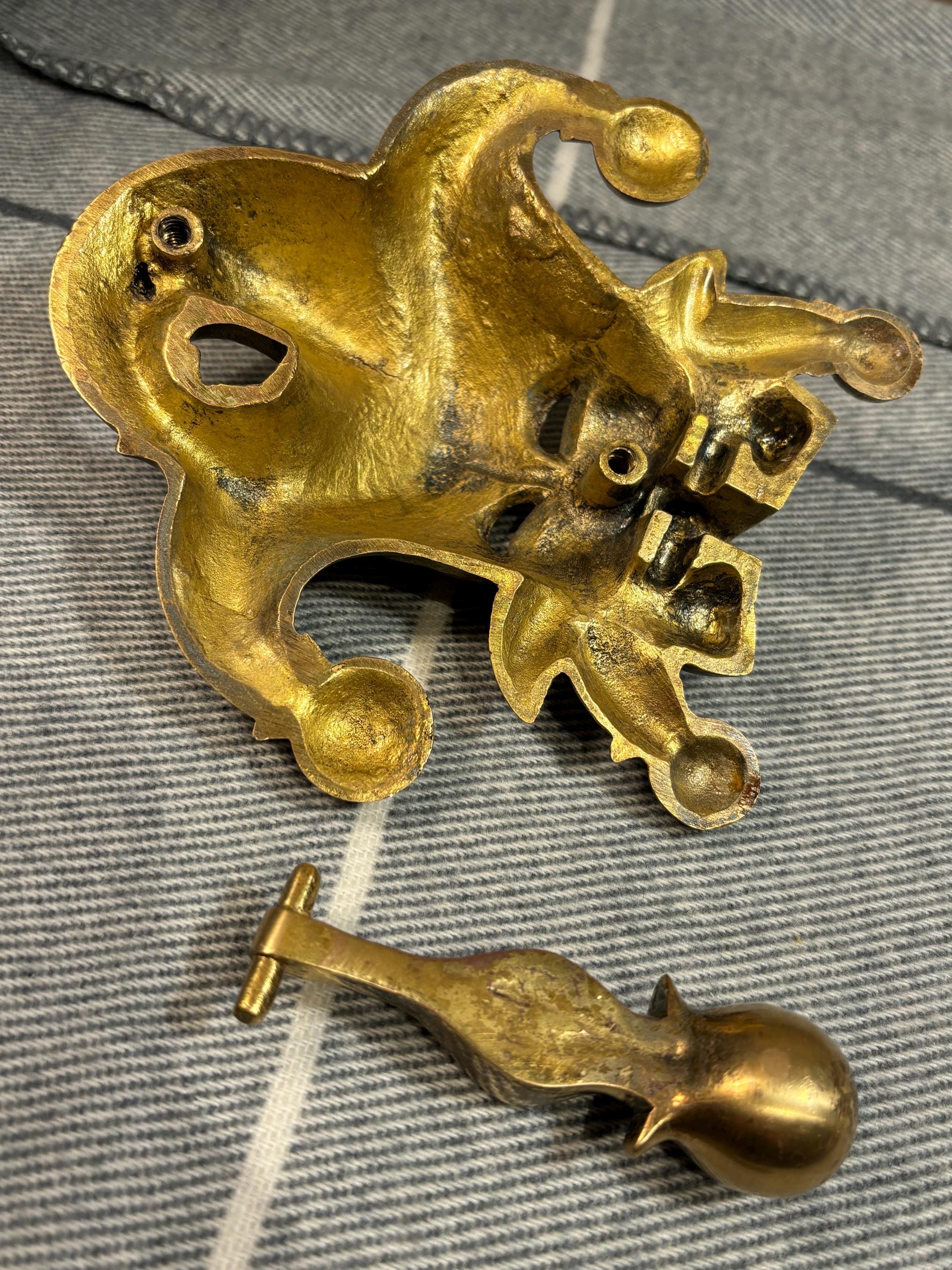 Brass Monkey (JL) Brass Monkey (JL)