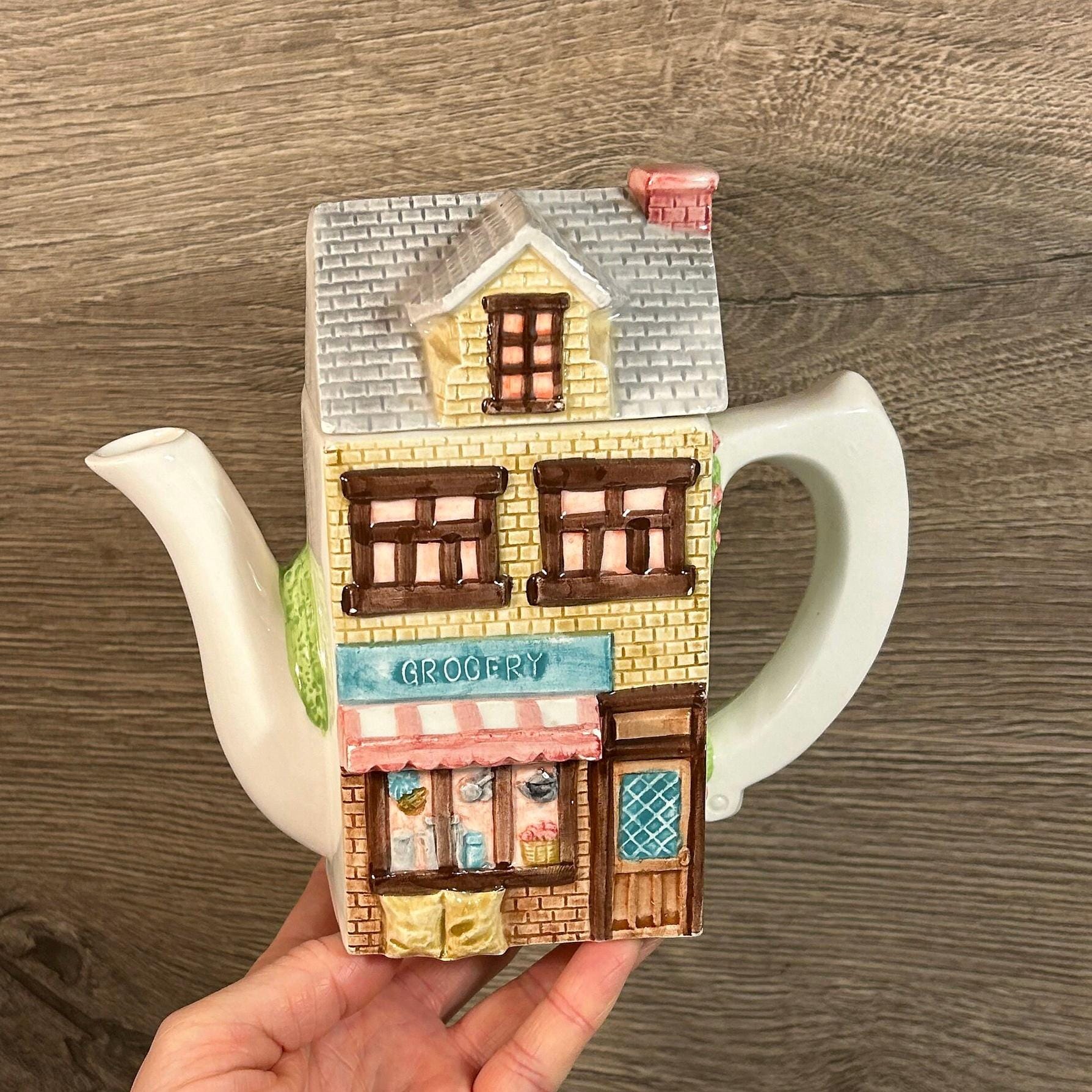 Village Teapot - Etsy UK