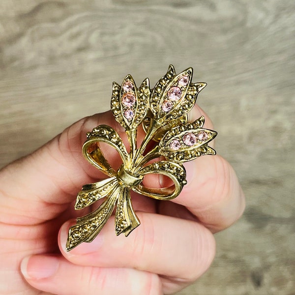 Vintage Ballou Reg'd Gold Tone Pink Tulip Rhinestone Marcasite Gem Stone Trio Floral Bow Bouquet Lapel Brooch Pin