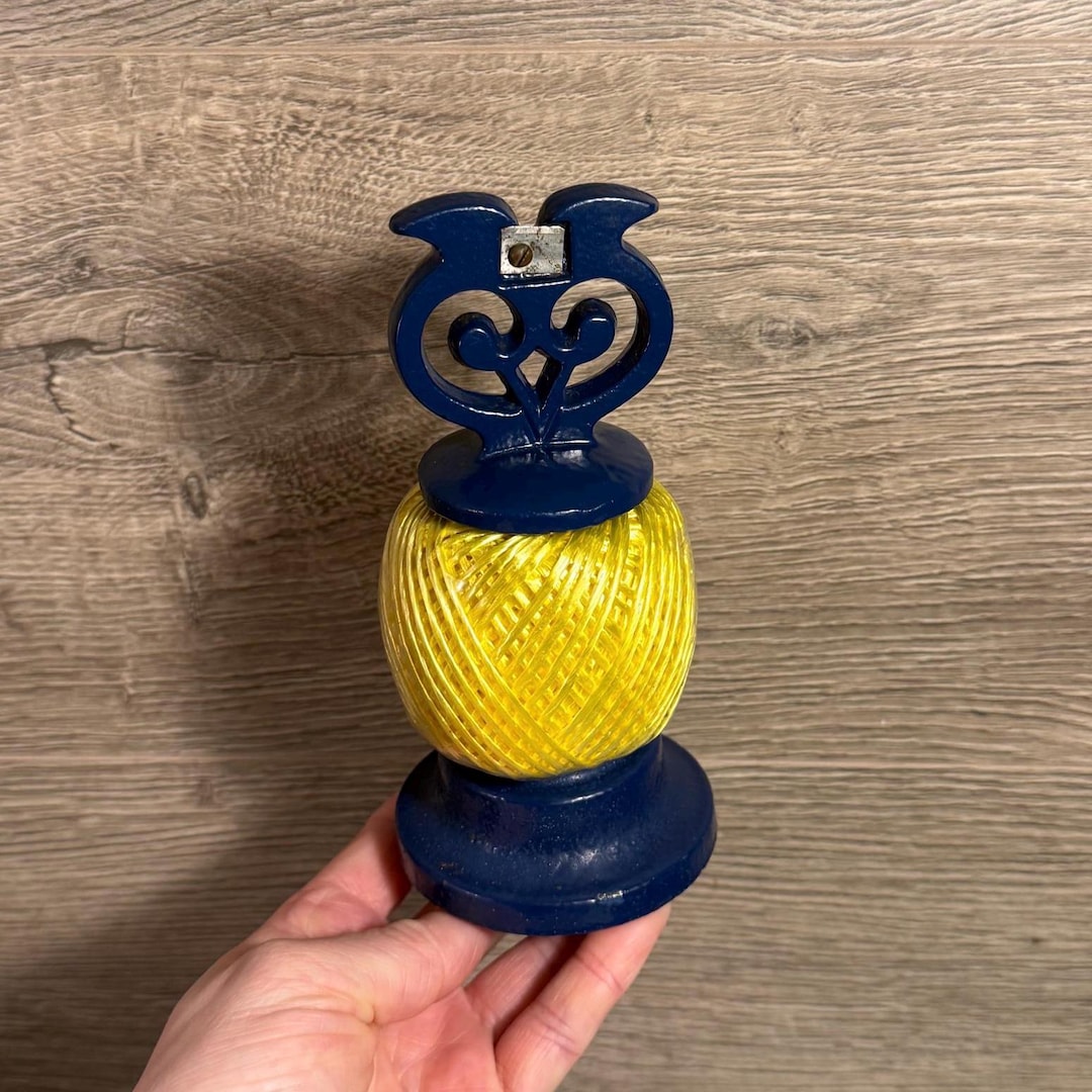 Vintage Victor Robert Welch Owl Design Blue Cast Iron String Dispenser ...