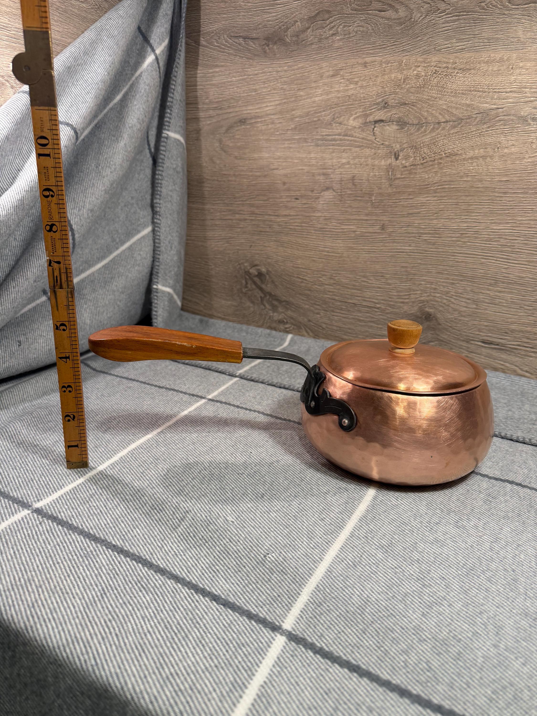 Vintage Stockli Netstal Hammered Copper Swiss Made Lidded Pot With