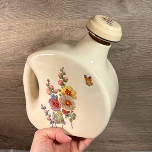 Vintage c1930s Cambridge Universal Potteries Water Pitcher Refrigerator Canteen Jug with Cork Lined Floral Stopper | 30s Decor & Kitchenalia