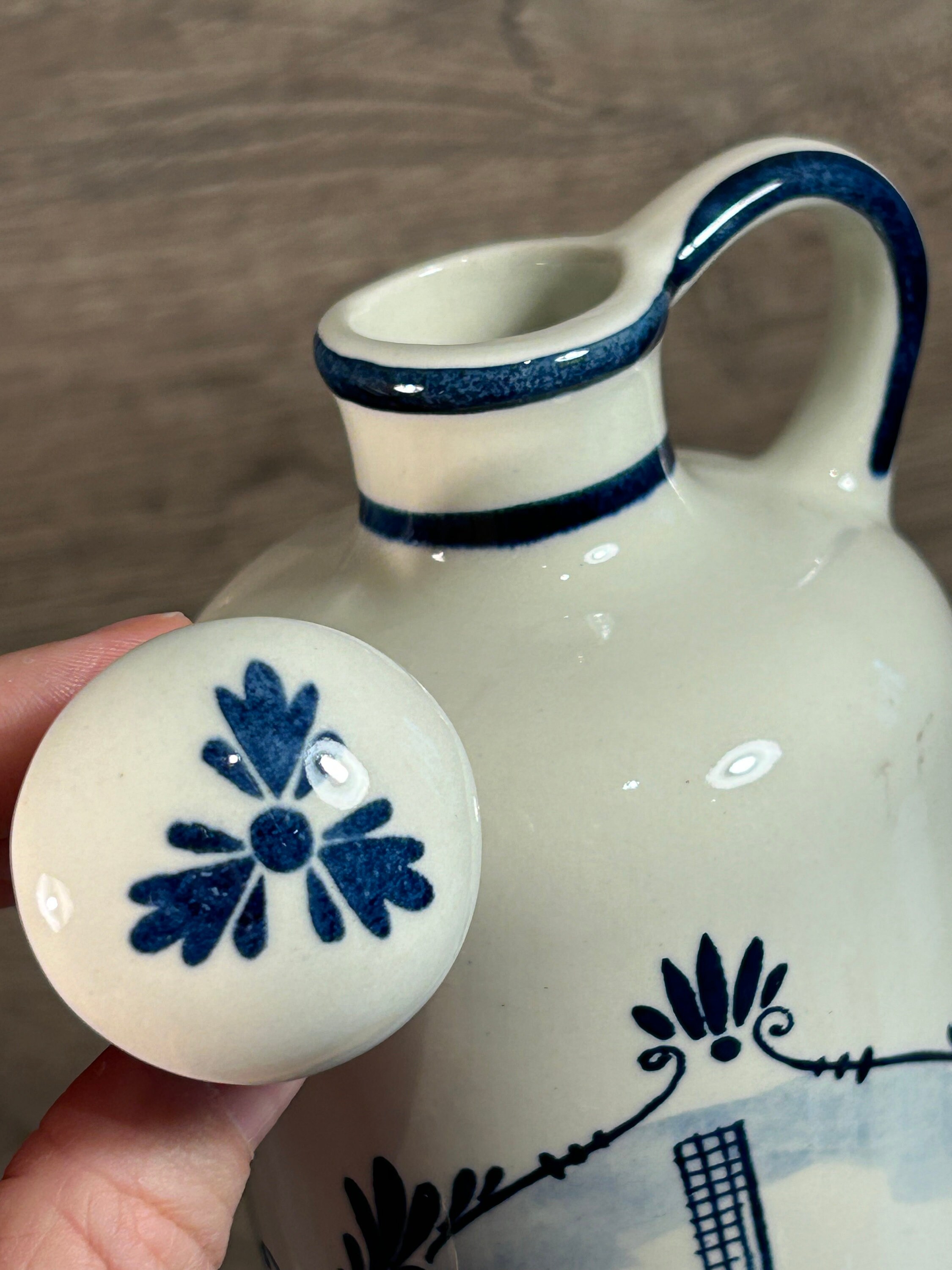 Vintage Delft Blue Bols Hand Painted Flask Bottle With Windmill  display picture 1