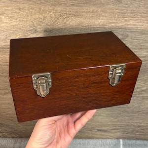 Vintage Foster Instrument Co. Ltd Letchworth Herts England Ser No 110358 J60 Empty Hinged Lid Brown Wooden Box | MCM British Old Tools Maker