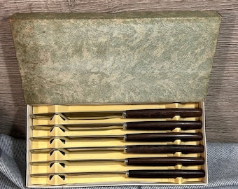Vintage Thomas W Cork and Son Silver Tone Britannia Bestickset med 6 | Sheffield Rostfritt Stål Bestick | MCM Retro Dinner Parties