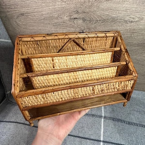 Vintage Mid Century Tan Colour Wicker Rattan and Bamboo Footed Letter Rack | 1960s Desk Tidy Office Organiser Stand | Boho Hippie Home Decor