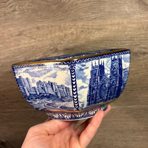 Vintage Cobalt Blue & White Gilded Hexagon Shaped Collectible Wade Ceramics Bowl for Ringtons Decorated with Cathedrals, Abbeys and Castles