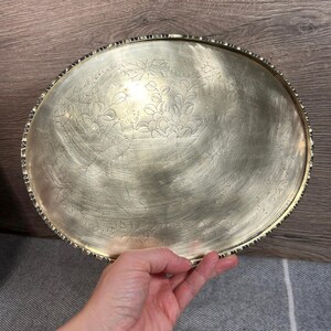 Vintage Antik Gold-Ton aus massivem Messing Oval chinesischen dekorativen Tablett | Sammler Kunst Made in China | Schminktisch & Boudoir Dekor