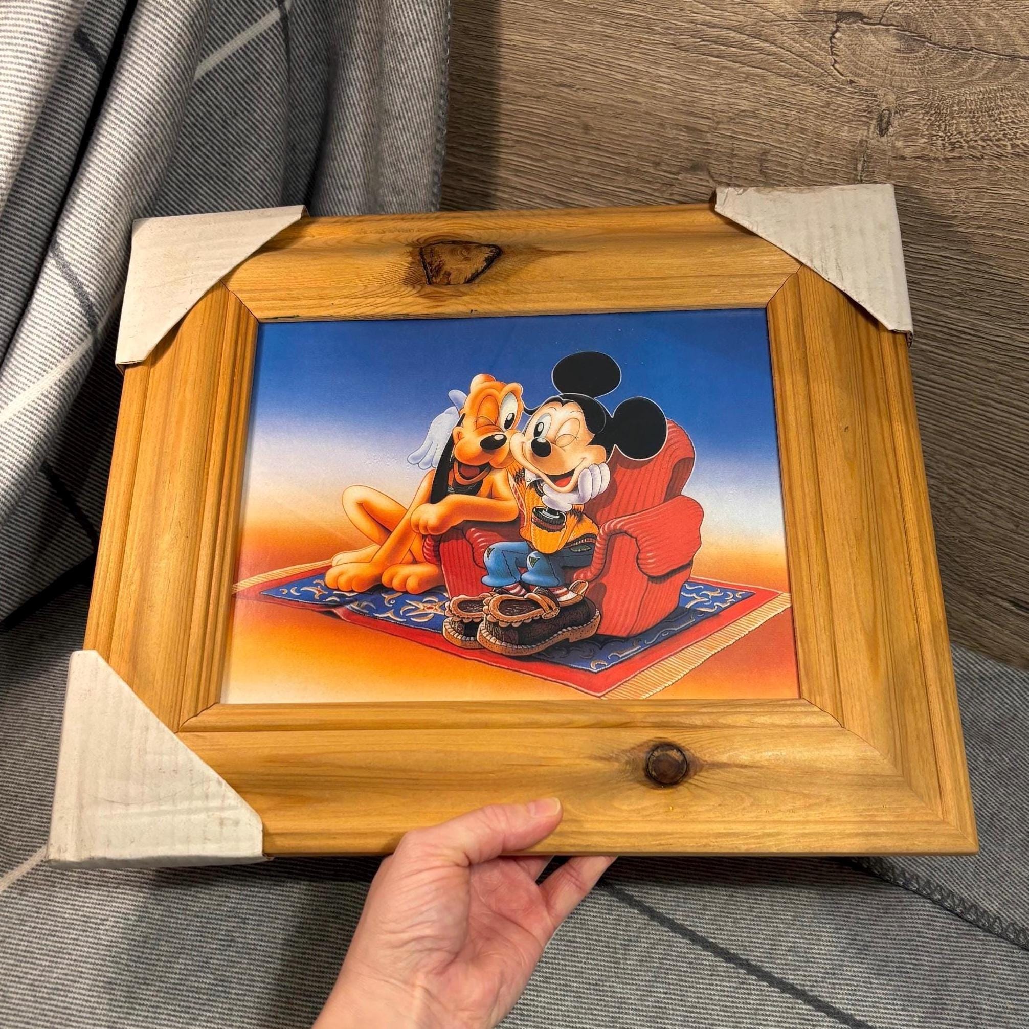 Disney Pluto アートフレーム 木製額縁 Vintage Disney Mickey Mouse and Pluto Natural Wood Framed Print