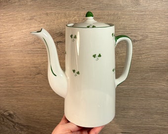 Vintage Bridgwood Made in England Green Clover Shamrock Kaffee Teekanne | Viel Glück, altes Kitchenalia | Englische Sammlerstücke des frühen 20. Jahrhunderts