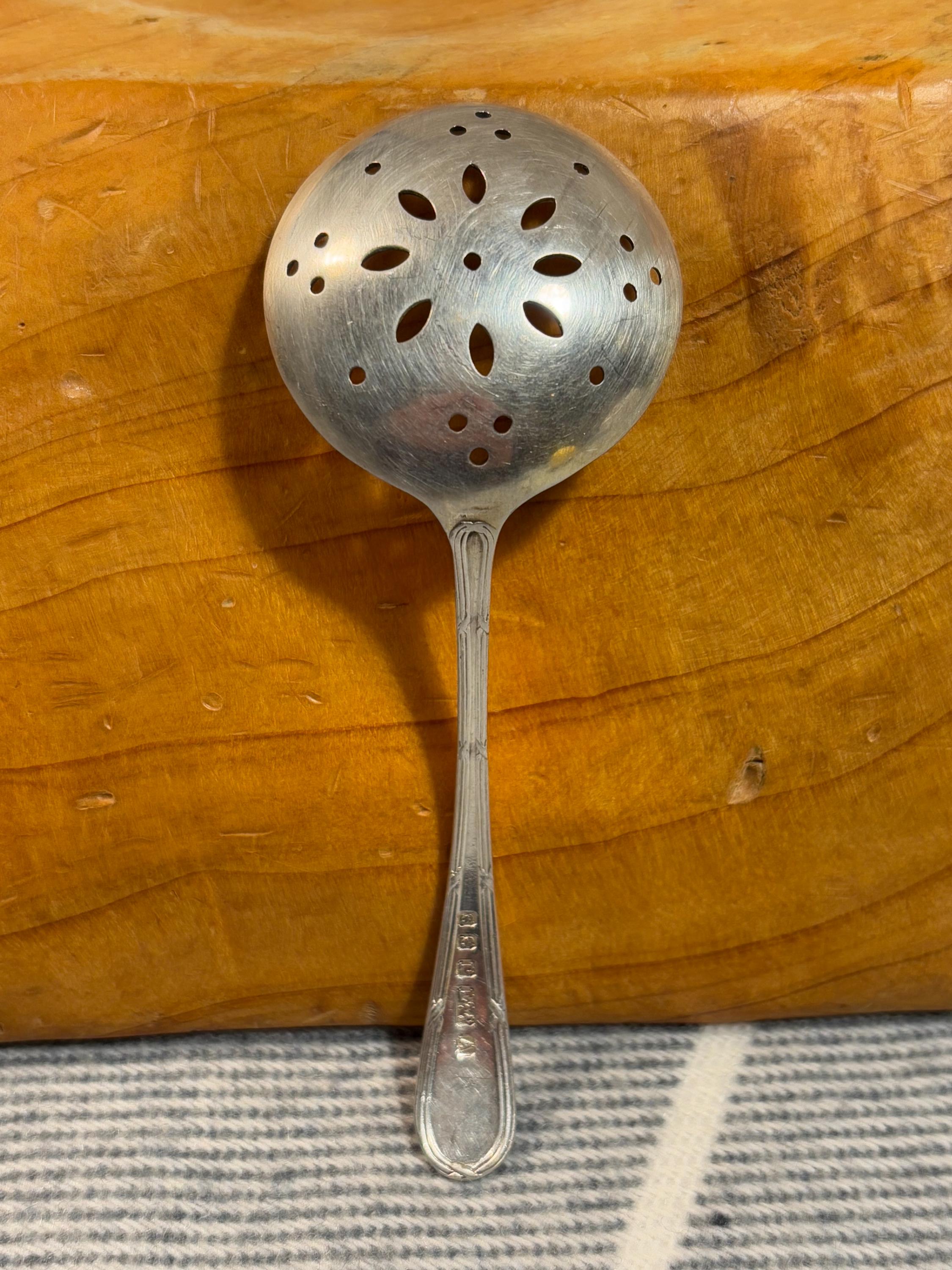 Vintage S S P Ltd A Sheffield Silver Plate Pierced Slotted