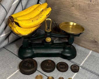 Bilancia da cucina vintage Libra Scale Co, verde ruggine, con 8 pesi e vassoi inclusi / Accessorio da cucina tradizionale inglese / Elettrodomestico da cucina rustico
