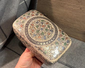 ヴィンテージ手彫り木箱 | インド製ブラウン木製花彫り収納 | MCM蓋