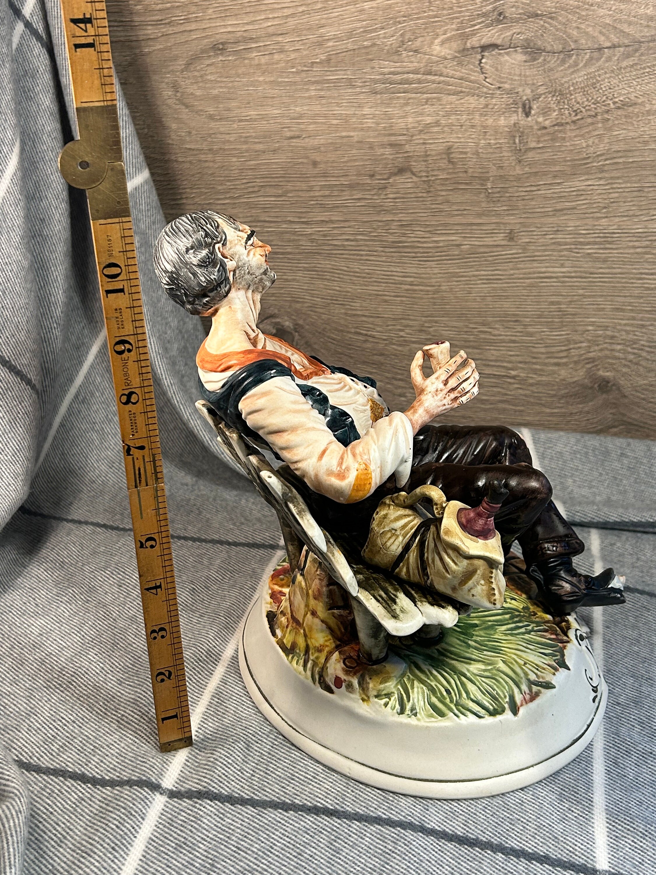 ヴィンテージのコレクターズアイテム、カポディモンテの大型磁器