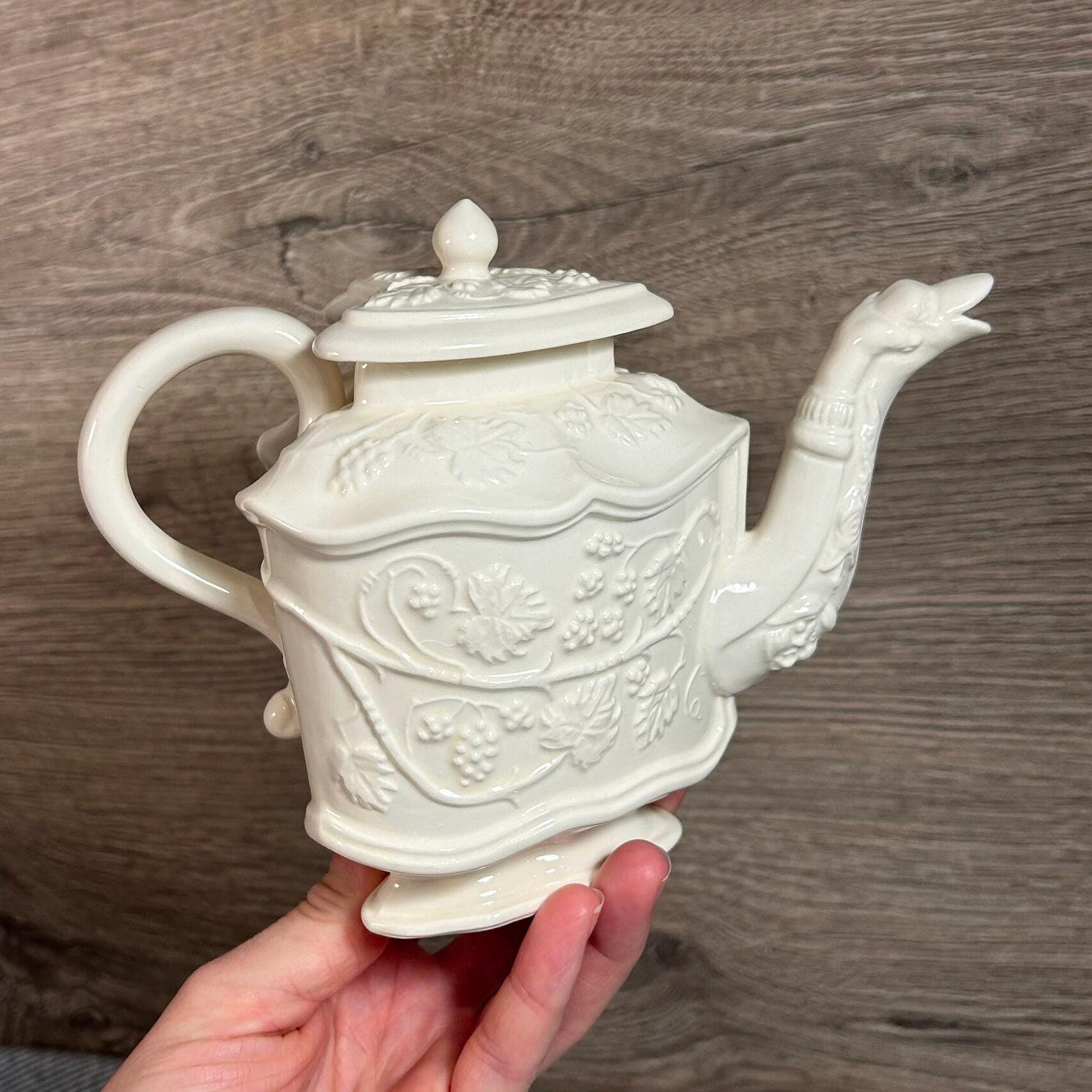 希少 イギリス製 アンティーク Royal Creamware プレート 6枚 【公式