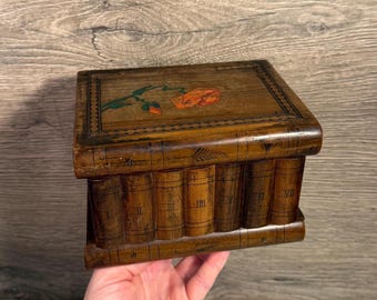 Beautiful Antique Wooden Sorrento Ware Puzzle Box With Colourful
