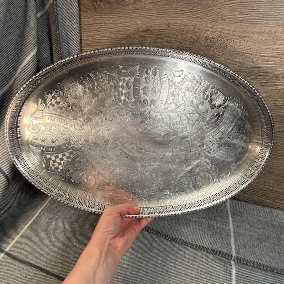 Vintage Viners of Sheffield England Corporate Mark Alpha Plate