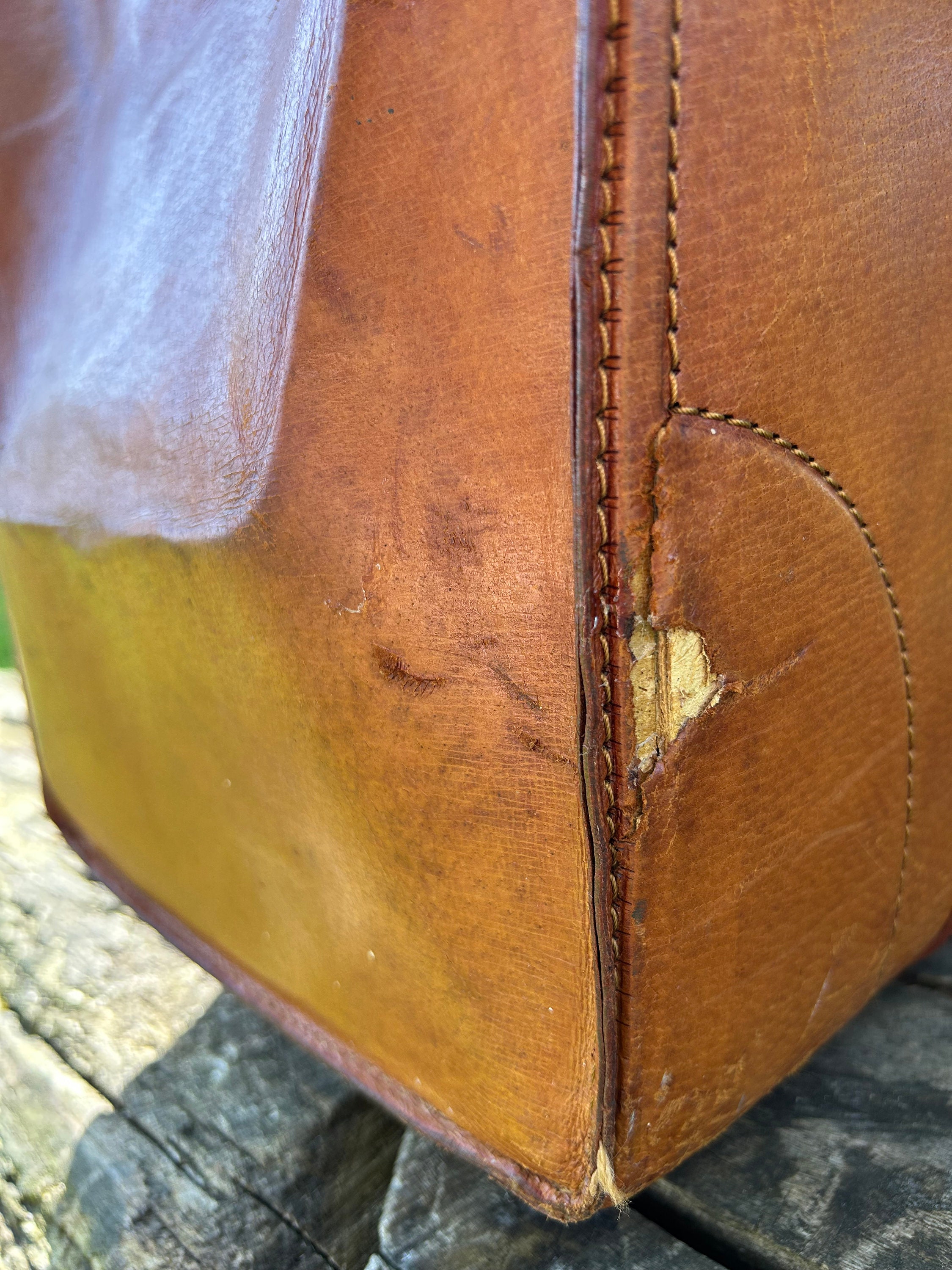 Leather Gladstone Or Kit Bag