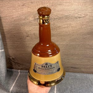 Vintage Wade Pottery Bell&#39;s Blended Scotch Whisky Bottle | Retro Ceramic Old Decanter Art Collectible| Collector Whisky Bottle from Scotland