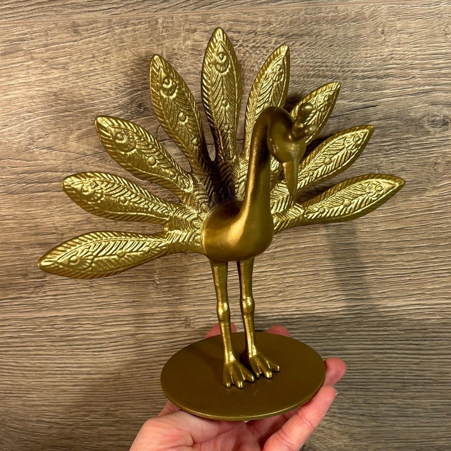 中古 IKEA 704.736.61 ゴールドトーン 孔雀像 インド製 | 大きな羽の