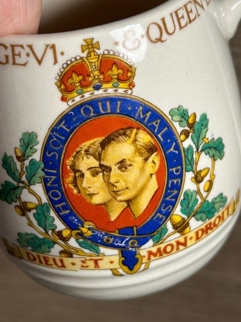 Vintage King George VI Queen Elizabeth Coronation May 1937 Official Collectible Tea Coffee Mug Made in England Monarch's Dieu et mon droit image 9