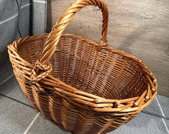 Vintage Handwoven Natural Eco Friendly Big Basket with Handle | Hand Made Natural Home Storage| Sustainable Homeware Decor | Cosy Home Decor