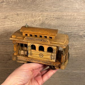 Vintage Powell & Hyde Street San Francisco Cable Car Music Box Trolley Train | Wooden San Fran Tram Collectible | West Coast California USA